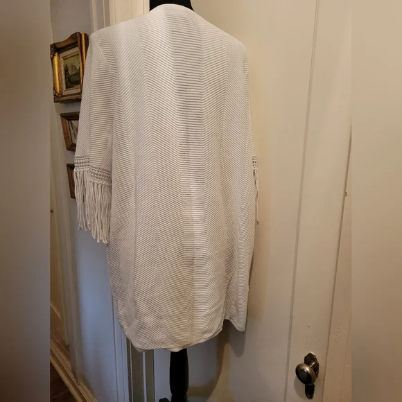 LAST CHANCE ๐๐ป๐๐ป Chico's Traveler's Collection cardigan - Picture 3 of 6